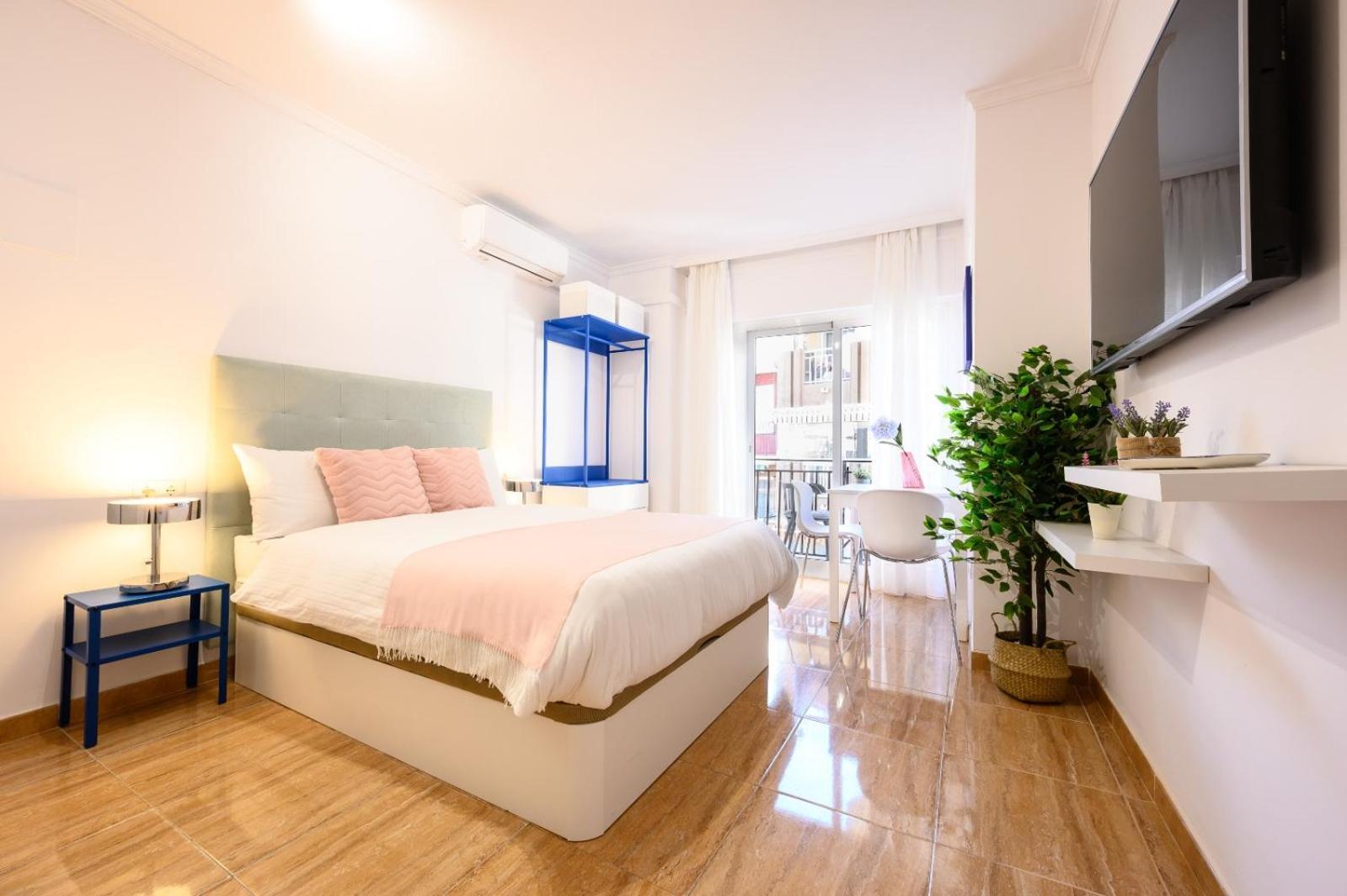 El Yate In Front Of The Sea By 10Tosea Apartment Fuengirola Exterior photo